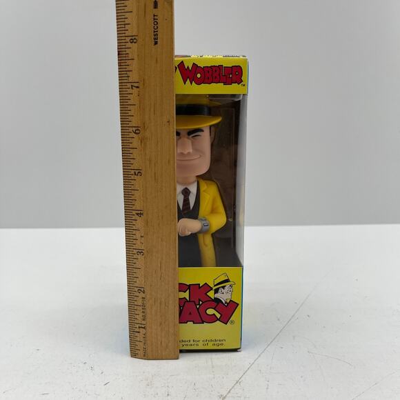 Dick Tracy Funko Wacky Wobble " Calling Dick Tracy" Figure Collectible - Picture 12 of 13